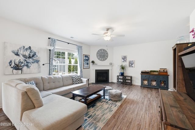 11507 Caswell Spring Way, Louisville, KY 40291
