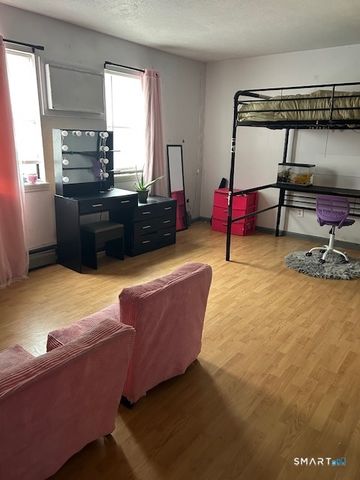 56 Angel Drive C, Waterbury, CT 06708