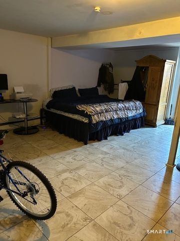 56 Angel Drive C, Waterbury, CT 06708