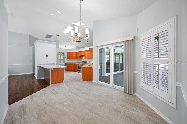 5321 GARDENS DR, Sarasota, FL 34243