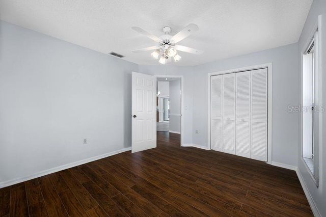 5321 GARDENS DR, Sarasota, FL 34243