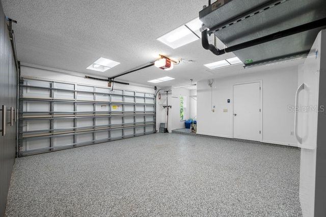 5321 GARDENS DR, Sarasota, FL 34243