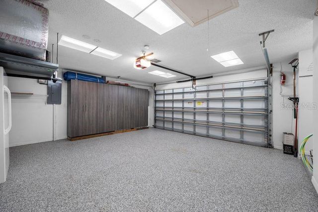 5321 GARDENS DR, Sarasota, FL 34243