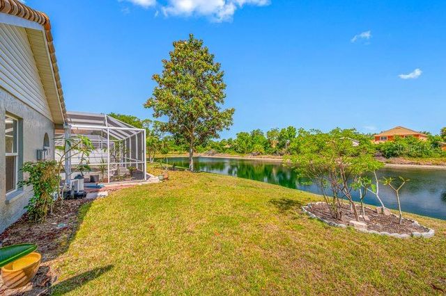 5321 GARDENS DR, Sarasota, FL 34243