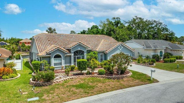 5321 GARDENS DR, Sarasota, FL 34243