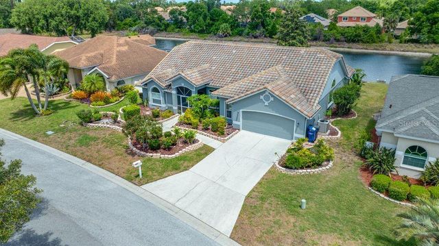 5321 GARDENS DR, Sarasota, FL 34243