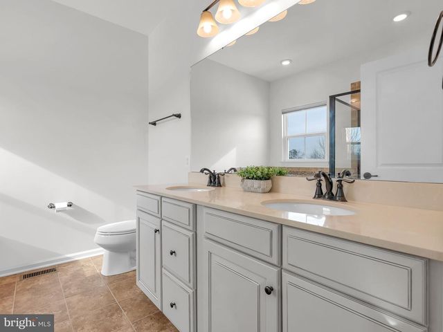 604 FOX RIVER HILLS WAY, Glen Burnie, MD 21060