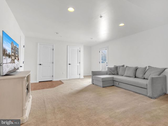 604 FOX RIVER HILLS WAY, Glen Burnie, MD 21060