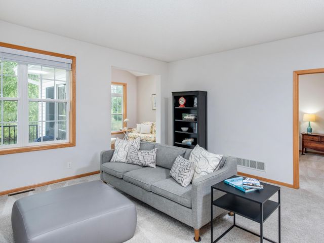 7323 Brittany Lane, Inver Grove Heights, MN 55076