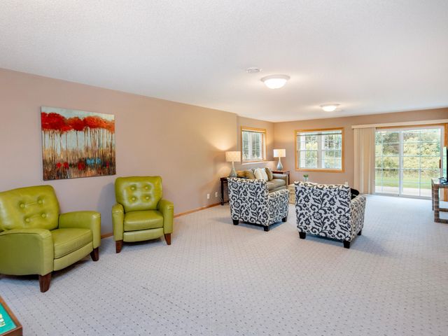 7323 Brittany Lane, Inver Grove Heights, MN 55076