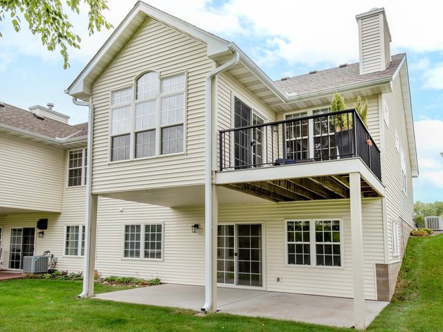 7323 Brittany Lane, Inver Grove Heights, MN 55076