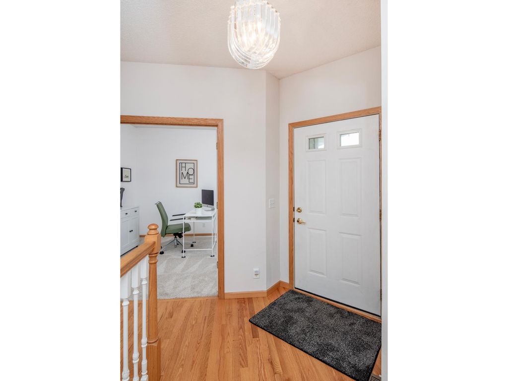7323 Brittany Lane, Inver Grove Heights, MN 55076 — photo 4