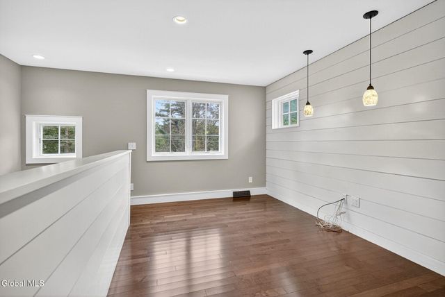 15A Font Grove Road, Bethlehem, NY 12159