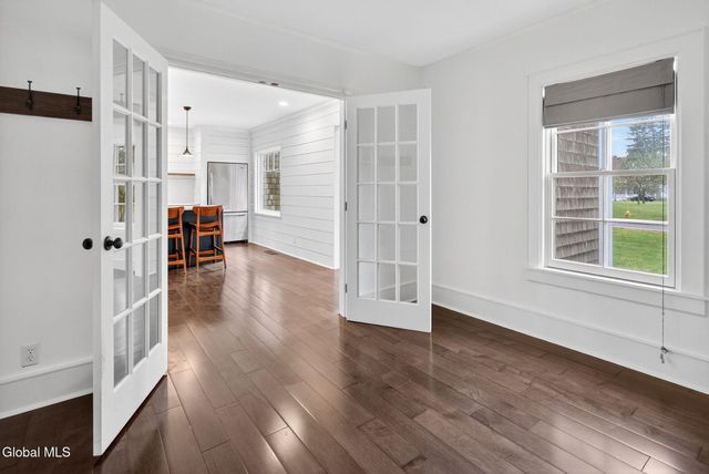 15A Font Grove Road, Bethlehem, NY 12159