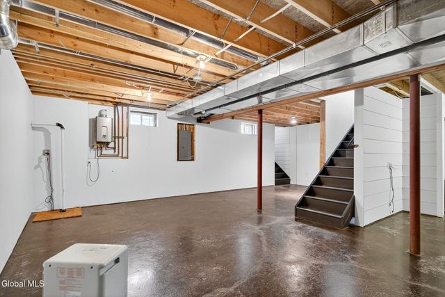 15A Font Grove Road, Bethlehem, NY 12159