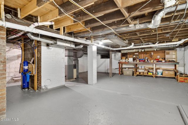 15A Font Grove Road, Bethlehem, NY 12159