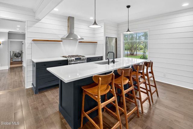 15A Font Grove Road, Bethlehem, NY 12159