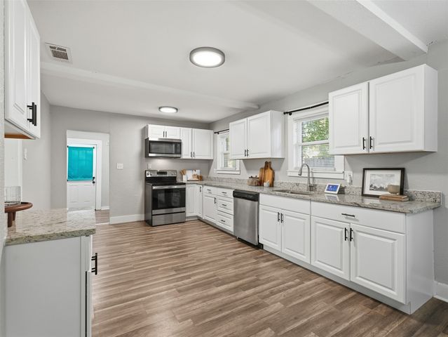 3712 College Avenue, Fort Worth, TX 76110