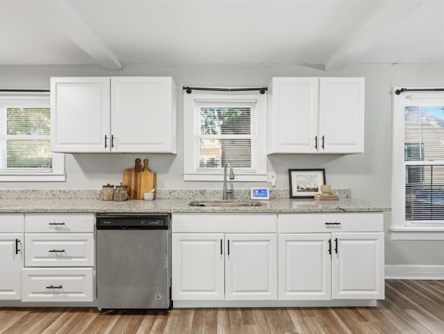 3712 College Avenue, Fort Worth, TX 76110