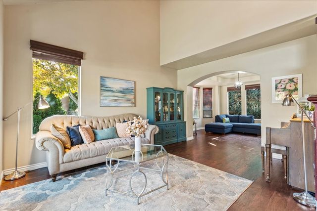 3376 W WATER CRESCENT PL, South Jordan, UT 84095