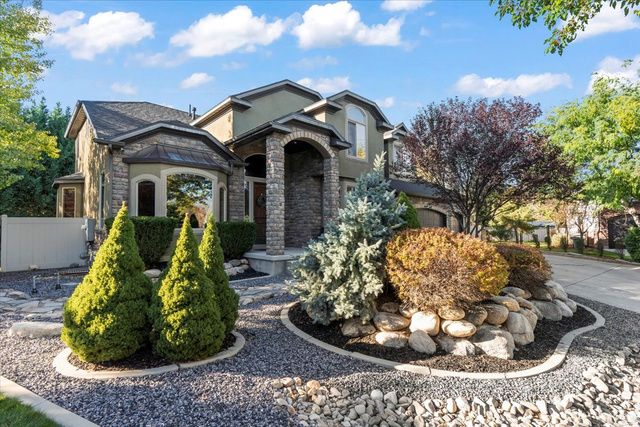 3376 W WATER CRESCENT PL, South Jordan, UT 84095