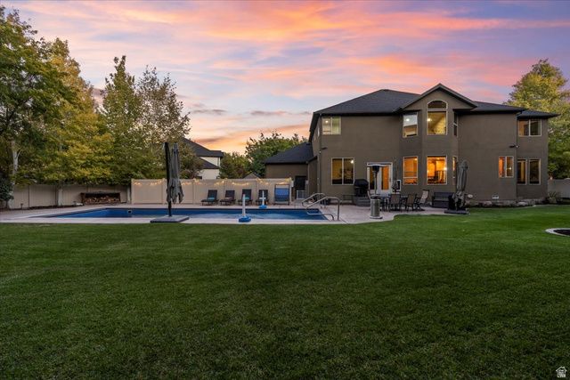 3376 W WATER CRESCENT PL, South Jordan, UT 84095