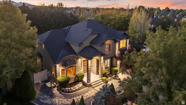 3376 W WATER CRESCENT PL, South Jordan, UT 84095