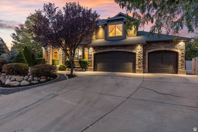 3376 W WATER CRESCENT PL, South Jordan, UT 84095