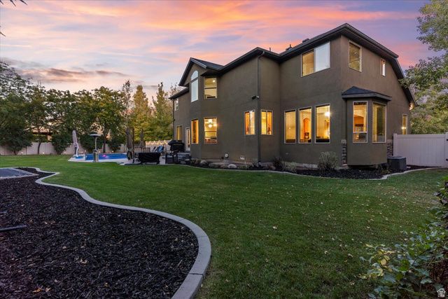 3376 W WATER CRESCENT PL, South Jordan, UT 84095
