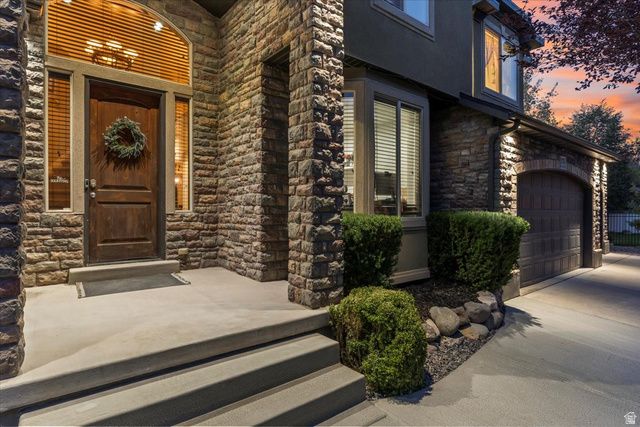 3376 W WATER CRESCENT PL, South Jordan, UT 84095