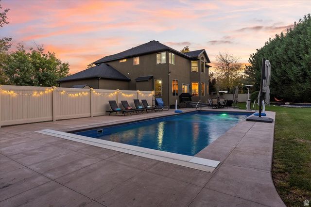 3376 W WATER CRESCENT PL, South Jordan, UT 84095