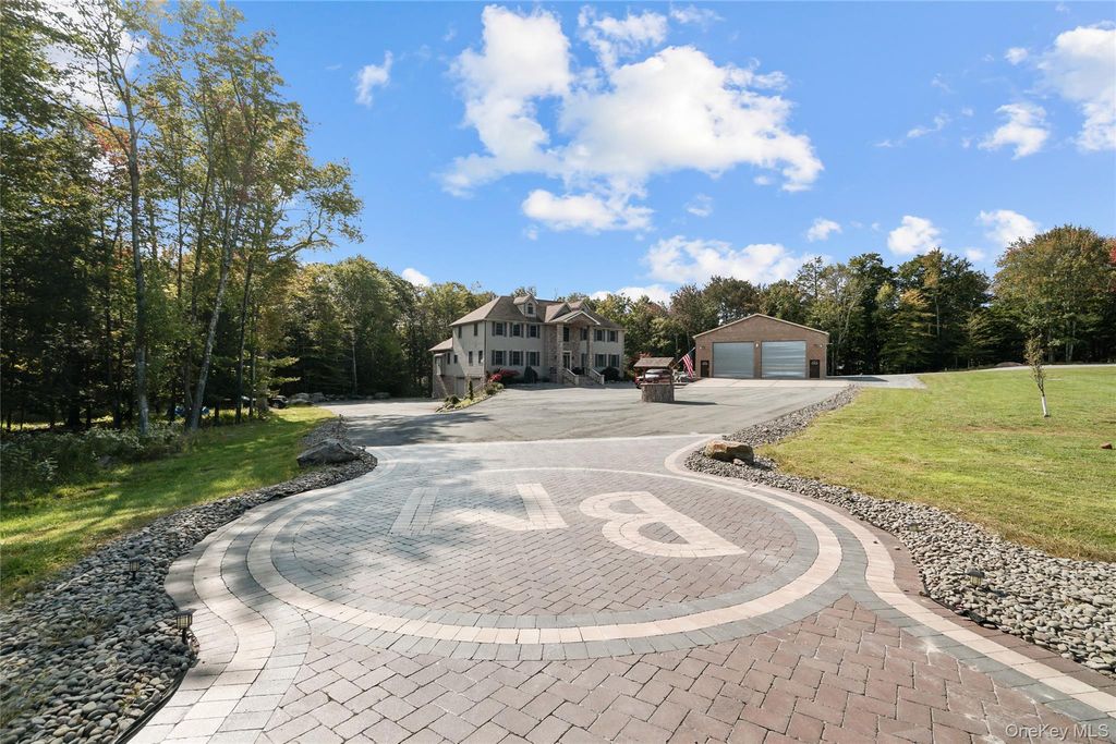 210 Grey Road, South Fallsburg, NY 12779