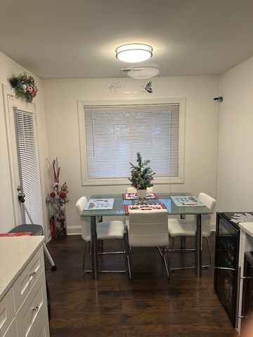 3341 184th Street 1B, Homewood, IL 60430