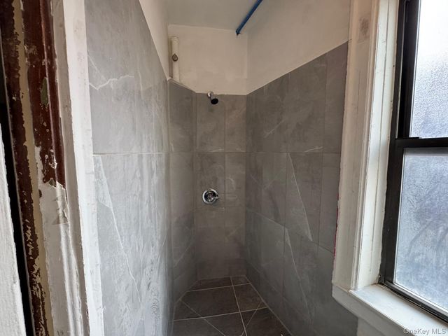 3307 Junction Boulevard 3rd floor, Jackson Heights, NY 11372