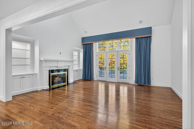 15 Stableside Road, Ottawa Hills, OH 43615