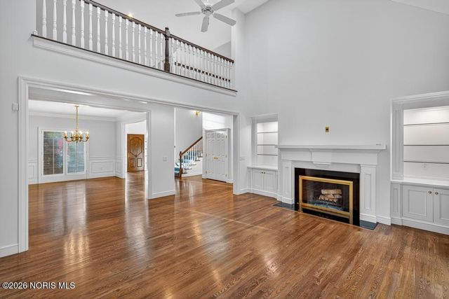 15 Stableside Road, Ottawa Hills, OH 43615