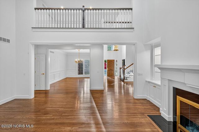 15 Stableside Road, Ottawa Hills, OH 43615