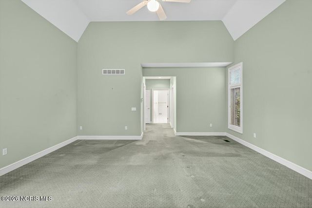 15 Stableside Road, Ottawa Hills, OH 43615