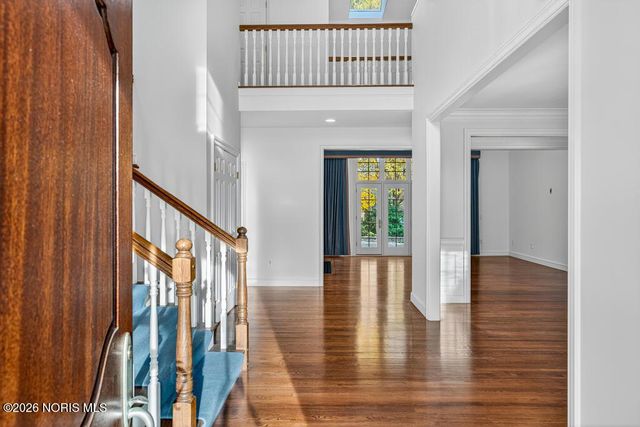 15 Stableside Road, Ottawa Hills, OH 43615