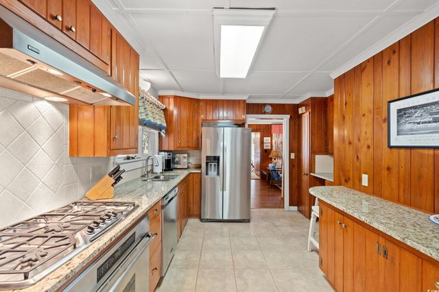 403 32nd Ave. N, Myrtle Beach, SC 29577