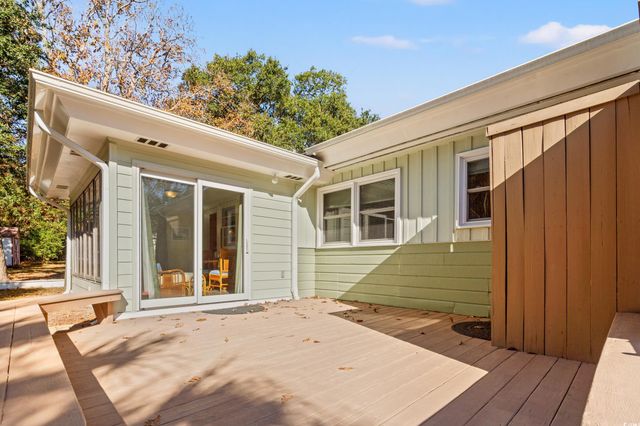 403 32nd Ave. N, Myrtle Beach, SC 29577