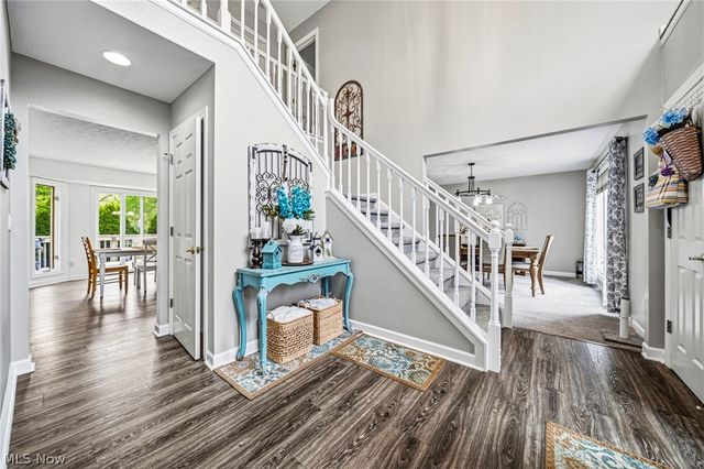 10830 Lakebrook Drive, Kirtland, OH 44094