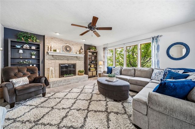 10830 Lakebrook Drive, Kirtland, OH 44094