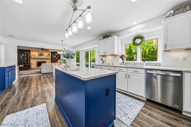 10830 Lakebrook Drive, Kirtland, OH 44094