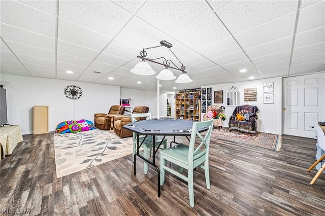 10830 Lakebrook Drive, Kirtland, OH 44094