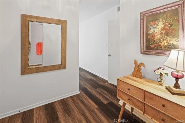 1360 Shadow Lane G, Fullerton, CA 92831