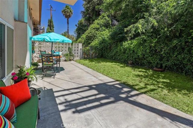 1360 Shadow Lane G, Fullerton, CA 92831