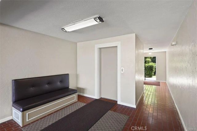 1360 Shadow Lane G, Fullerton, CA 92831
