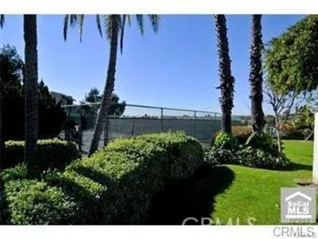 1360 Shadow Lane G, Fullerton, CA 92831