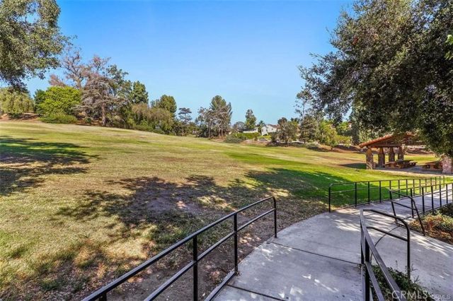 1360 Shadow Lane G, Fullerton, CA 92831